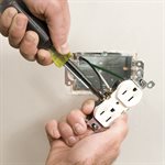 Tournevis / tourne-écrous à embouts multiples 11-en-1, embouts à tête cruciforme, à tête plate, à tête carrée et Torx